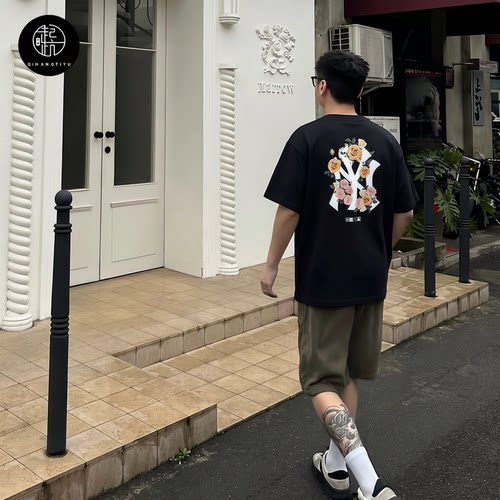 NEW ERA MLB纽约洋基队男女花卉徽标印花宽松圆领短袖T恤14179171
