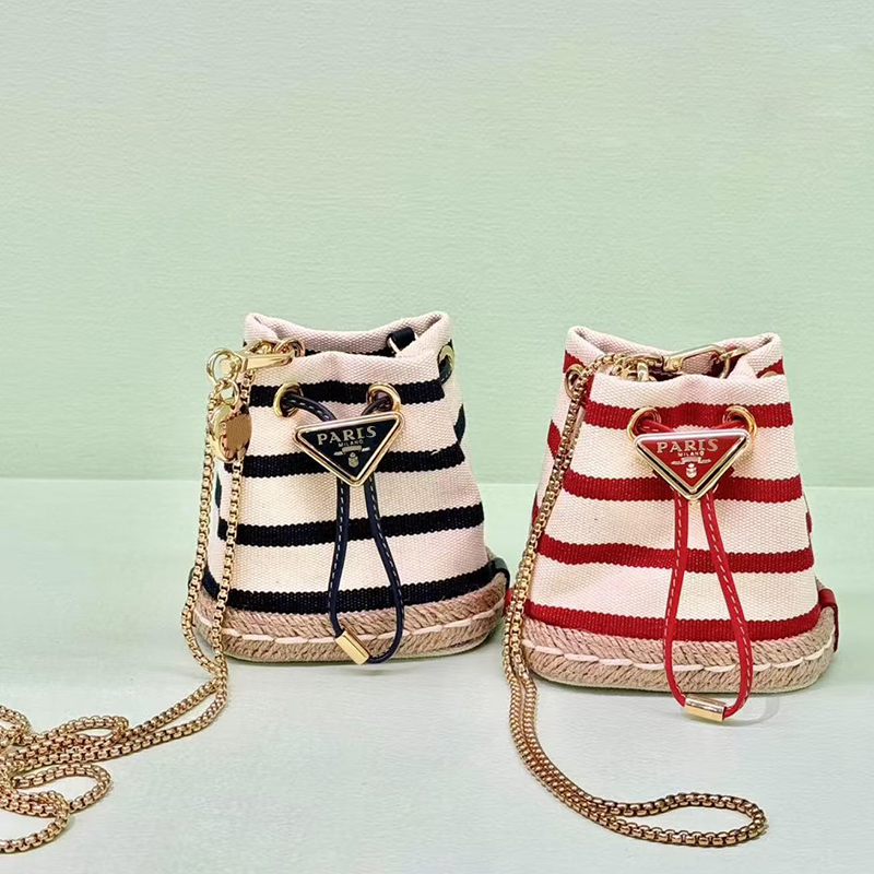 2025春夏新款休闲条纹帆布mini小包链条挂饰包包可爱装饰口红包潮
