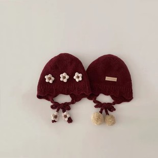 婴儿护耳帽秋冬季洋气红色系带小花针织帽婴幼儿女宝宝保暖帽子冬