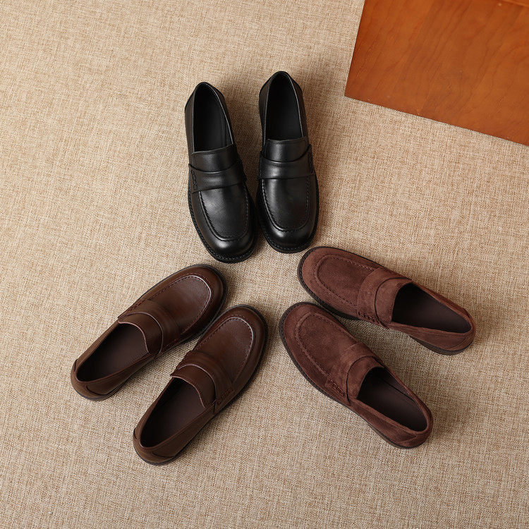 圆头方跟橡胶胶粘工艺头层猪皮深口单鞋,女鞋,深口单鞋,淘宝优惠券,粉丝福利购,淘宝优惠卷