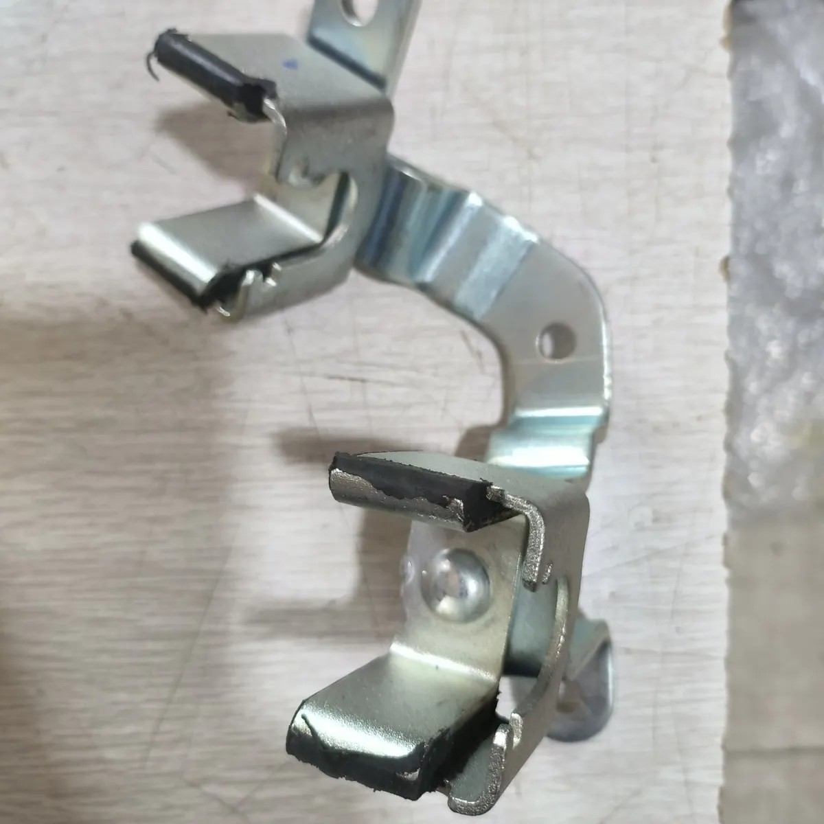 斯威X7 换挡拉线支架 排挡拉线座总成 原厂斯威配件换挡拉线支架