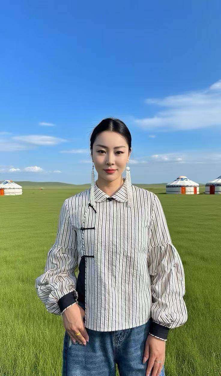 蒙古族服装女士衬衣女款新款民族风服装打底民族服饰日常小衫新品