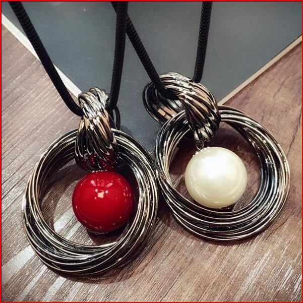 Fashion Sweater Chain Long Version Atmospheric Decoration Necklace Personality Female Accessories Pendant Necklace Autumn Winter 100 Hitch Boom Exaggerated Elegance