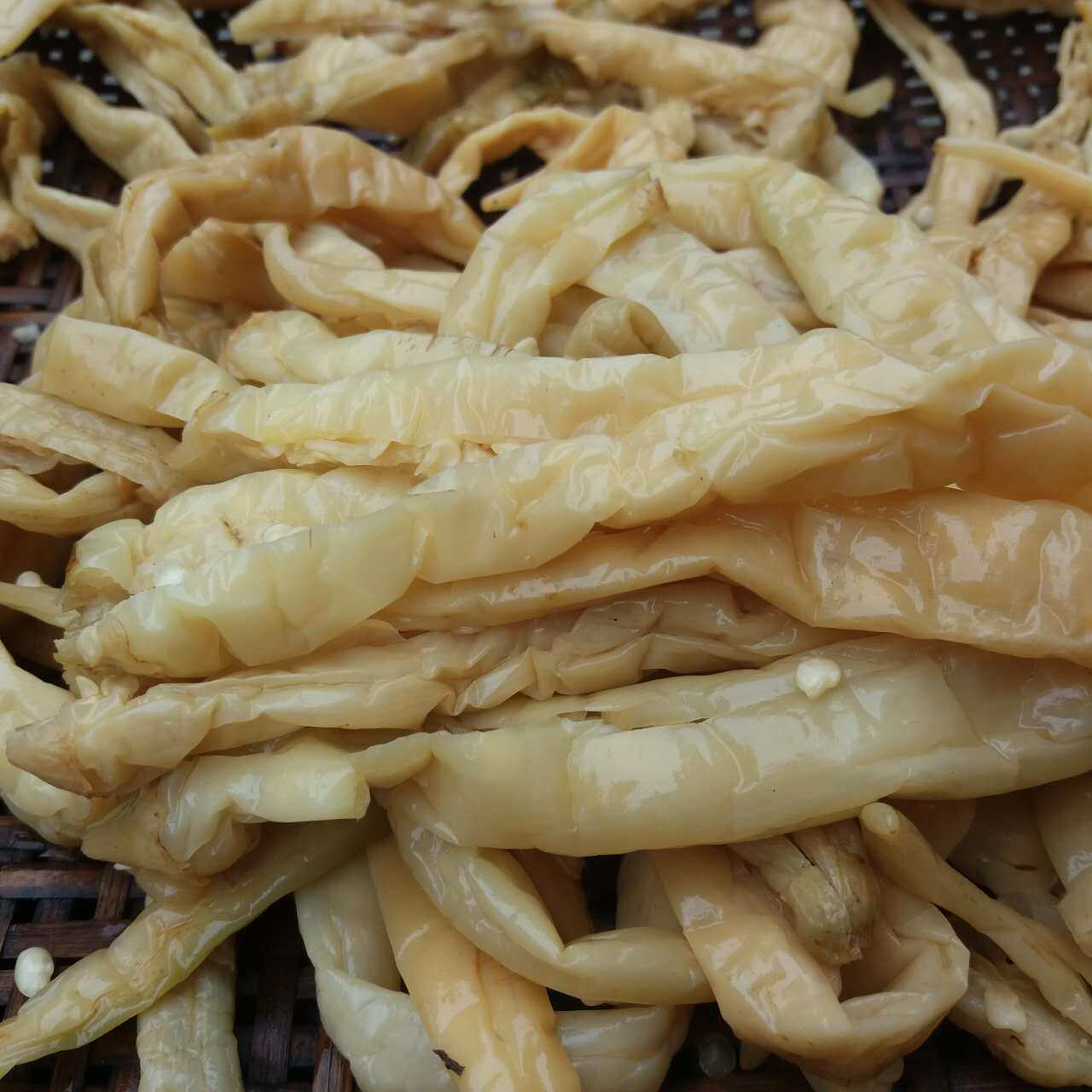 湖南长沙宁乡特产白辣椒卜辣椒老坛腌菜辣椒手工盐白辣椒湘菜