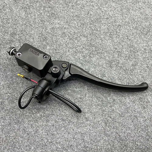 电动车配件DE3DM6DE2DE1DM3DE8右制动把碟刹上泵刹车油泵