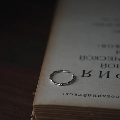 925银复古做旧扭圈小细戒