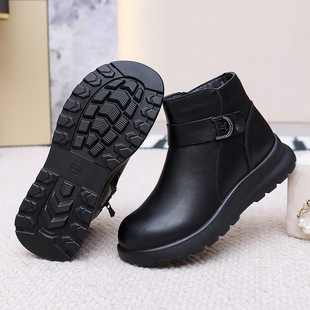 女平底防滑加厚绒保暖软底软面老人皮棉鞋 中老年妈妈宽版 短靴冬季