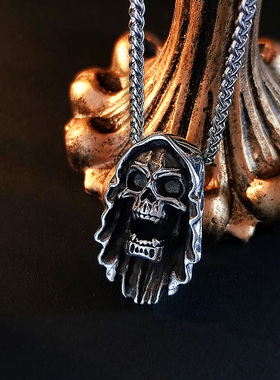 霸气骷髅钛钢项链欧美朋克嘻哈个性暗黑吊坠男毛衣链复古饰品挂件