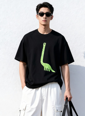 QKK潮牌新品个性活力百搭半袖宽松休闲圆领男白色黑色短袖T恤TD18