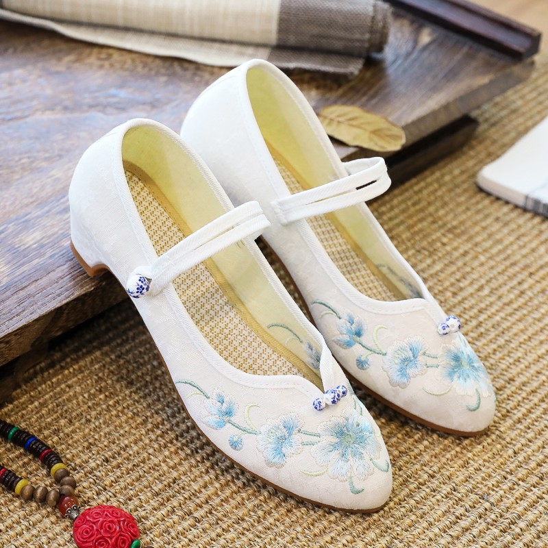 老北京布鞋旗袍粗跟复古风汉服鞋