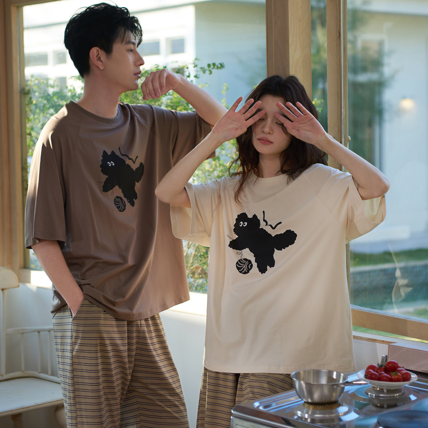 马克公主情侣睡衣女夏新款可爱猫咪T恤短裤凉感莫代尔棉家居服男