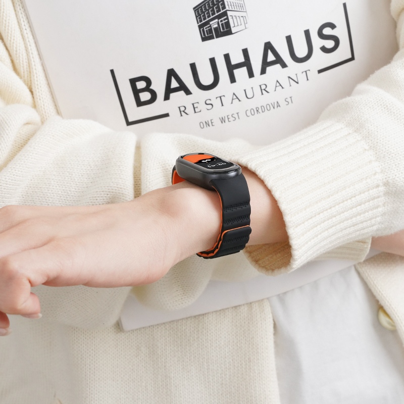 适用小米手环9/8表带新款定制粒面磁吸一体时尚快拆式硅胶运动智能xiaomi手环10陶瓷版创意高级感男女生冬