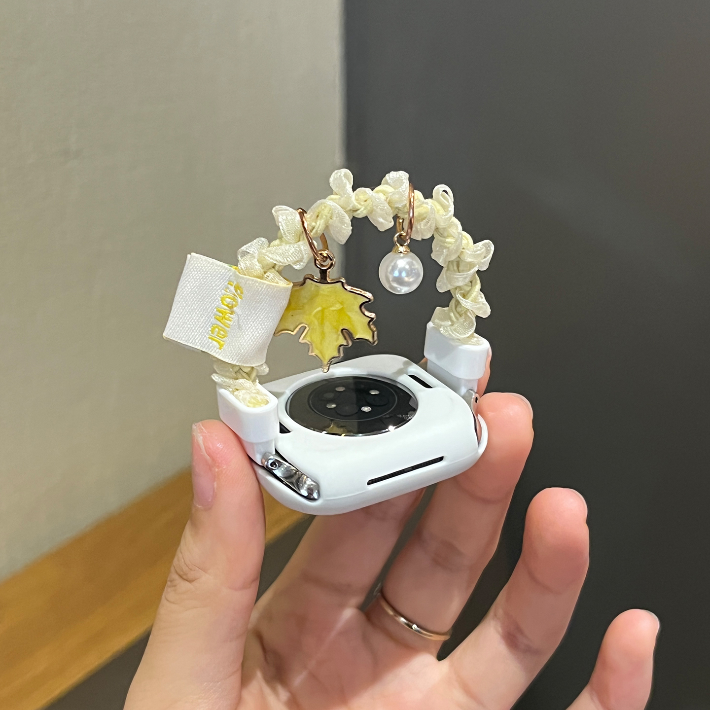 【黄枫缀花】适用iwatch苹果手表表带s11女款s10网纱series10新款S9智能se3腕表AppleWatch男女高级感JY秋冬