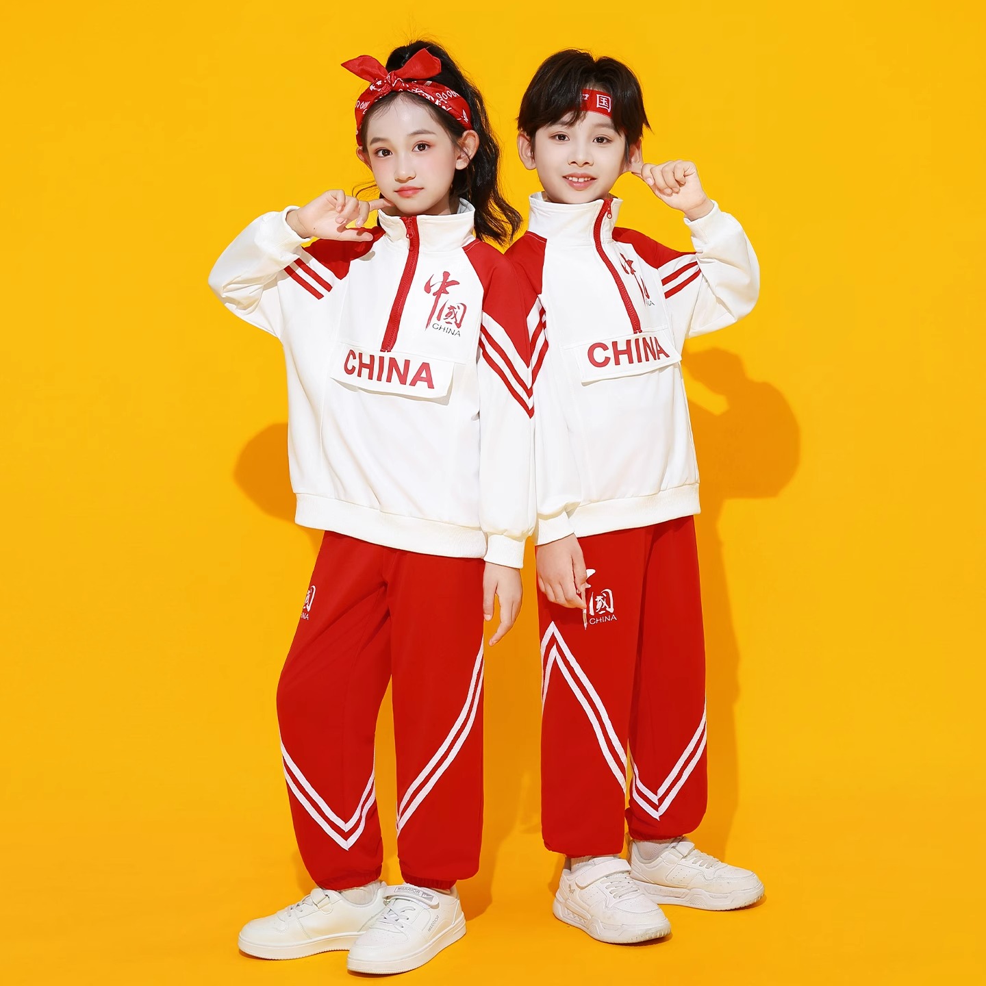 元旦儿童啦啦队演出服小学生运动会开幕式幼儿园团体街舞表演服装