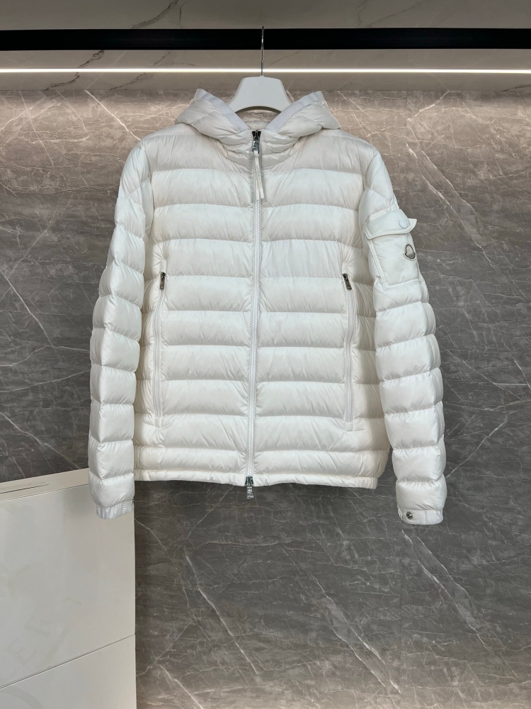 thumbnail for European High-End Hooded down Jacket for Men, 2025 Winter Thickened, Warm, Waterproof, White Goose down Short Coat