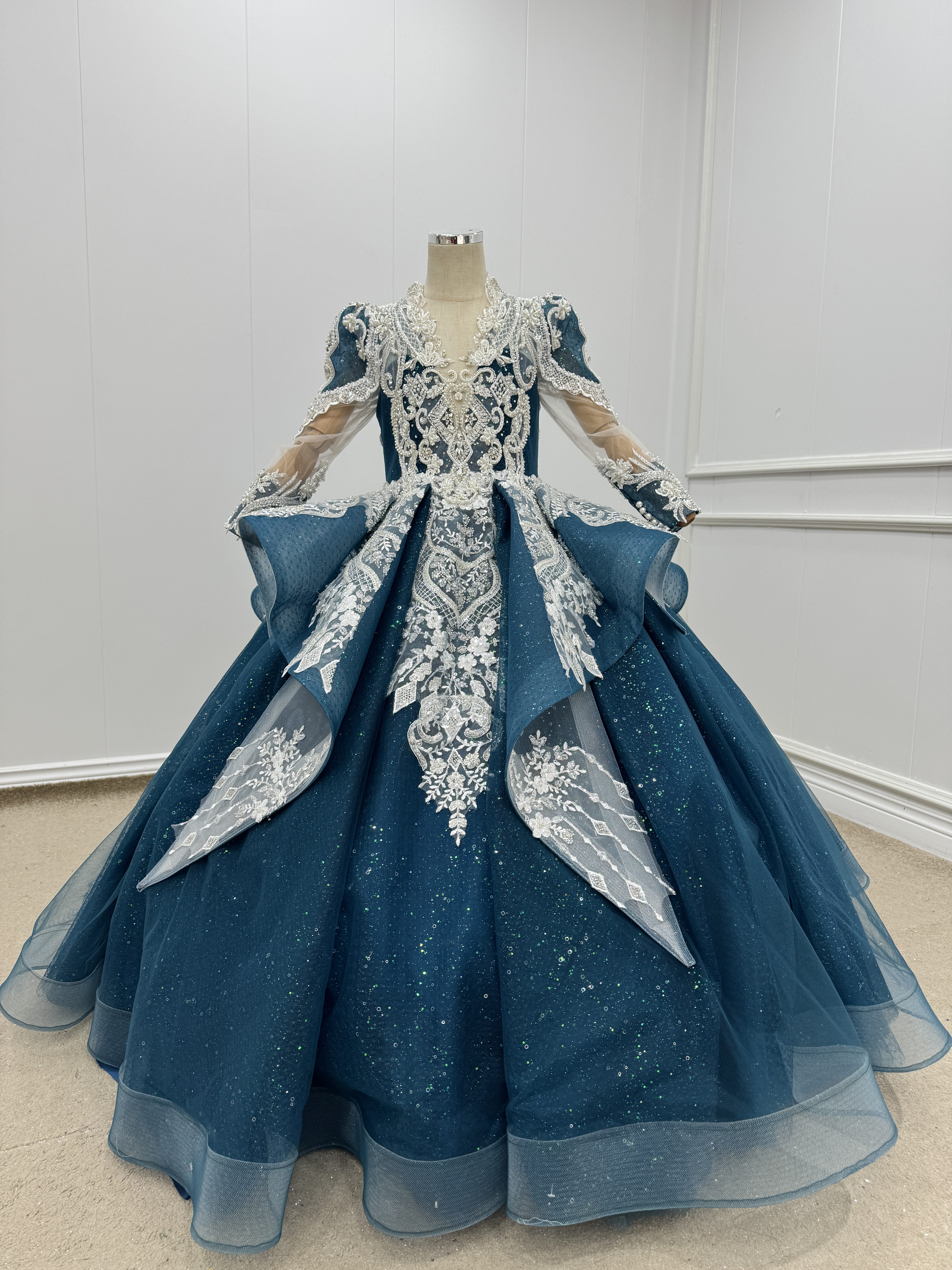 出租高端重工小众长袖蓝色女童礼服主持生日公主裙儿童钢琴演出服