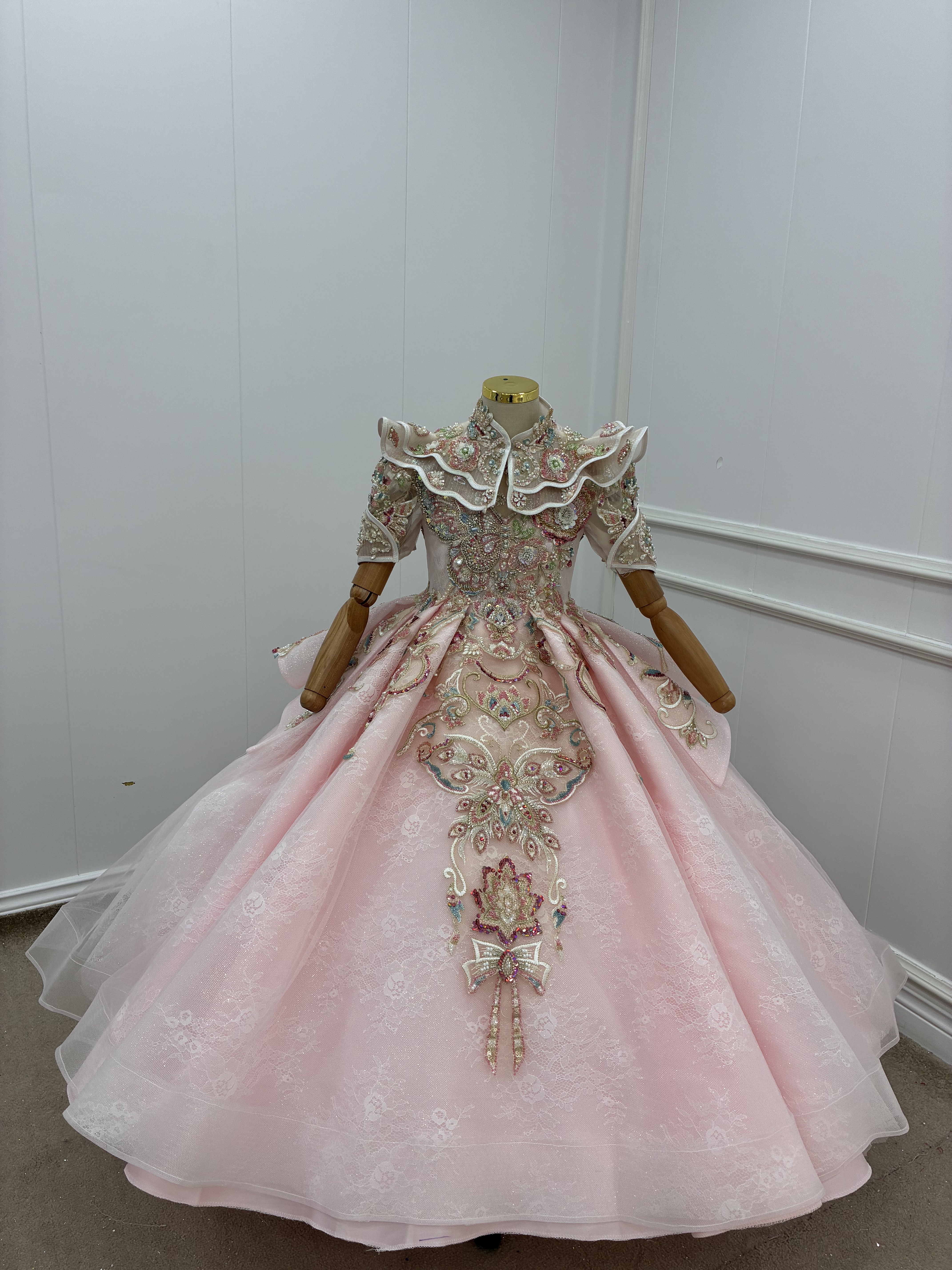 出租高端拖尾新中式风粉色女童礼服主持生日公主裙儿童钢琴演出服