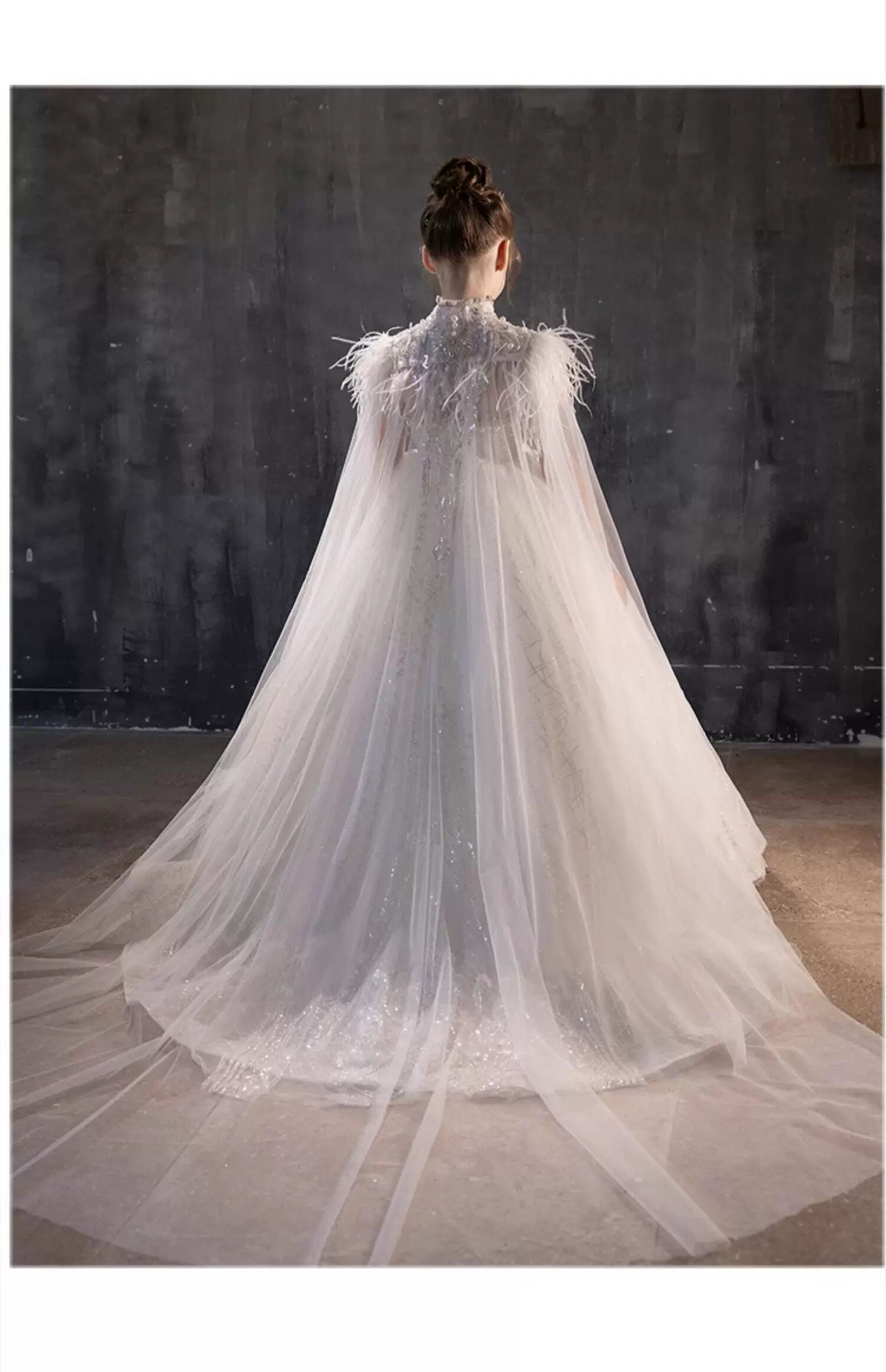 出租高端白色羽毛拖尾女童礼服 生日走秀唱歌主持钢琴演出服