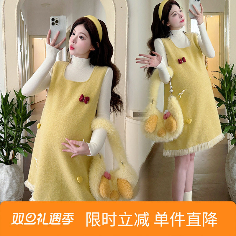 现货加厚毛呢孕妇裙秋冬减龄时尚孕妇套装爱心背心裙+针织打底衫
