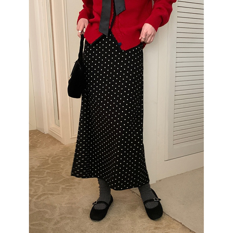 【】高腰显瘦复古波点半身裙女冬季中长款后开衩包臀裙n869a