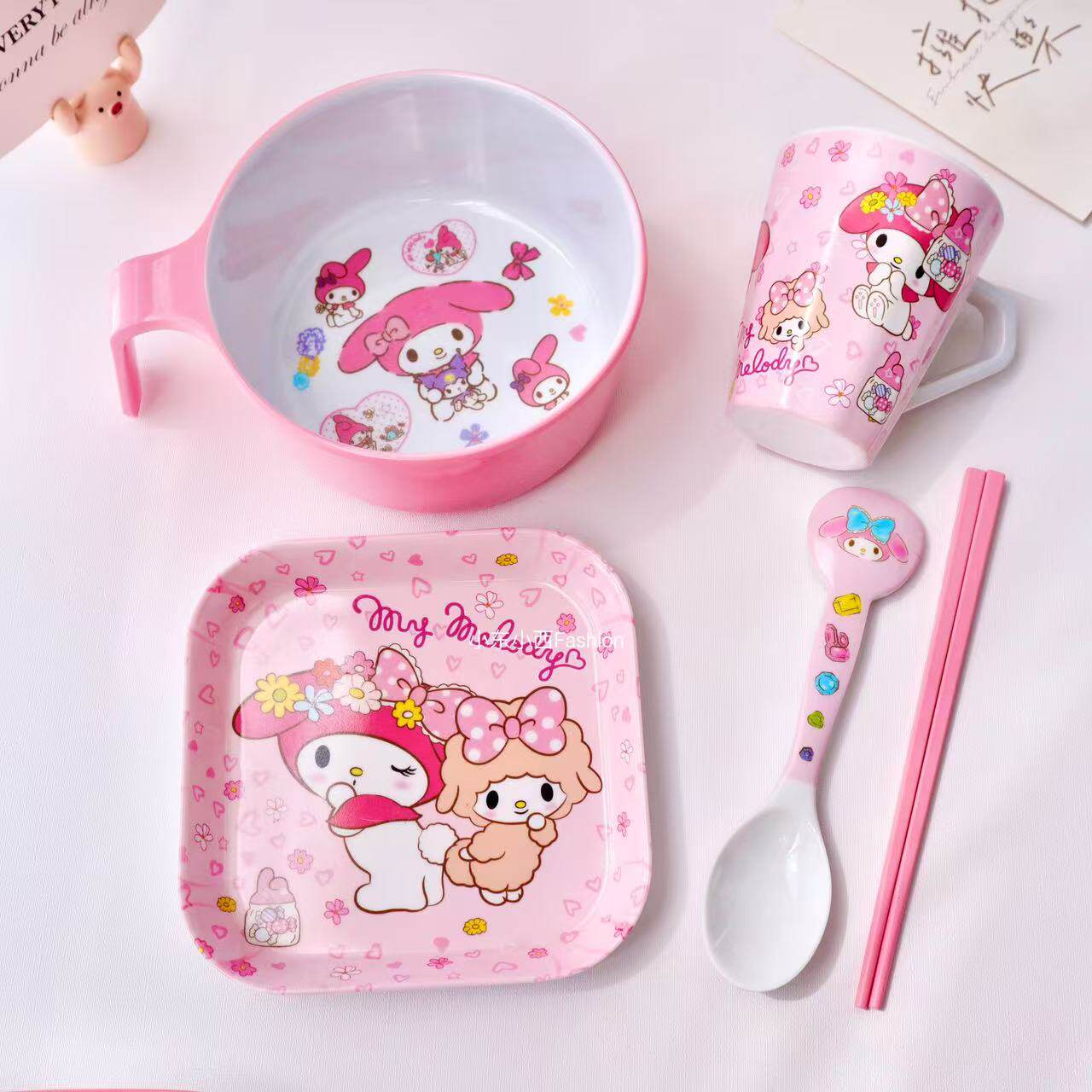 新款大容量美乐蒂手柄碗儿童饭碗学生宿舍泡面碗全套碗勺盘食品级