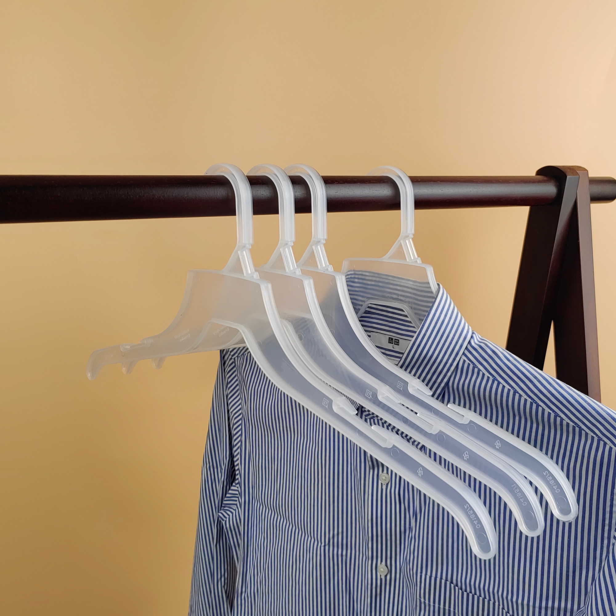 半透明509塑料衣架470衣服撑