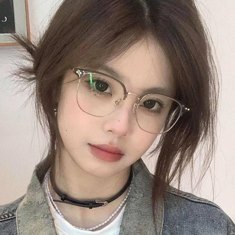 2025新款超轻半框近视眼镜女款可配度数防蓝光专业配镜近视镜框男