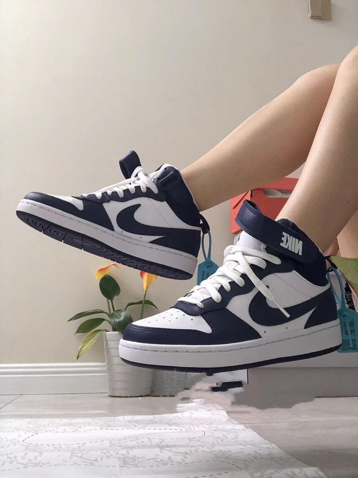 nike耐克court borugh mid小黑曜石蓝白女子休闲板鞋cd7782-107