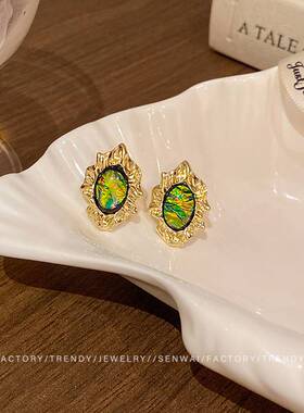 欧美复古新款褶皱金属耳钉女中古风不规则绿色耳环轻奢气质耳饰品