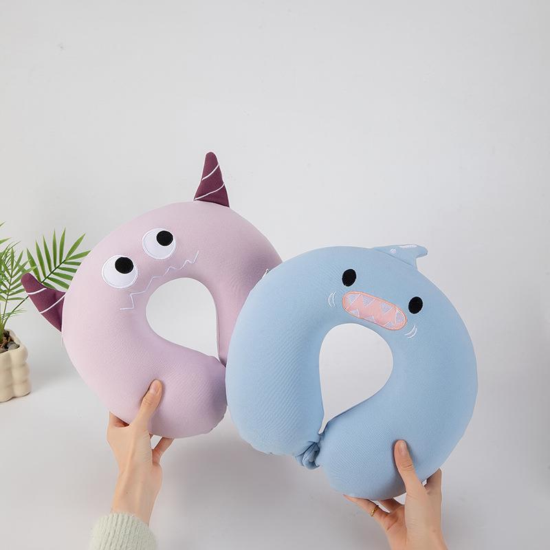 可爱卡通u型枕护颈枕记忆棉U型枕头记忆枕旅行枕头新款亲肤卡通枕