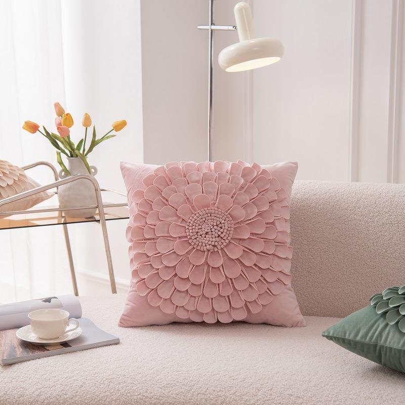 轻奢INS风抱枕 简约花卉抱枕短毛绒亲肤抱枕宿舍家用沙发靠枕