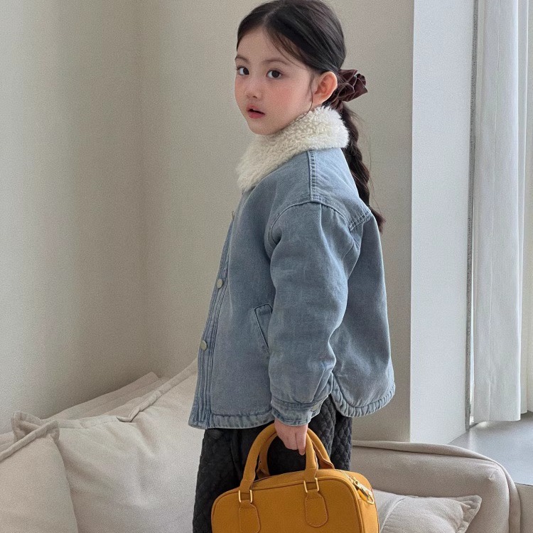 儿童冬款大翻领兔毛毛牛仔棉服