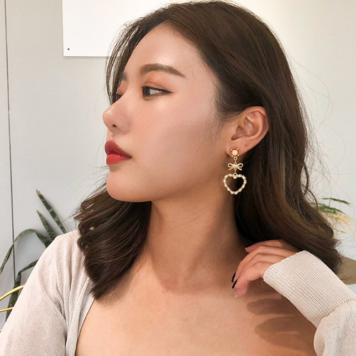 桃心少女韩国气质个性领结耳钉