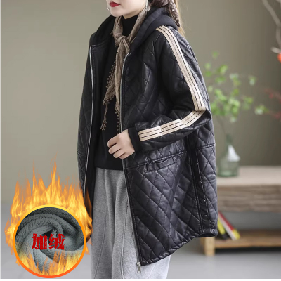 休闲加绒加厚保暖中长款连帽皮衣