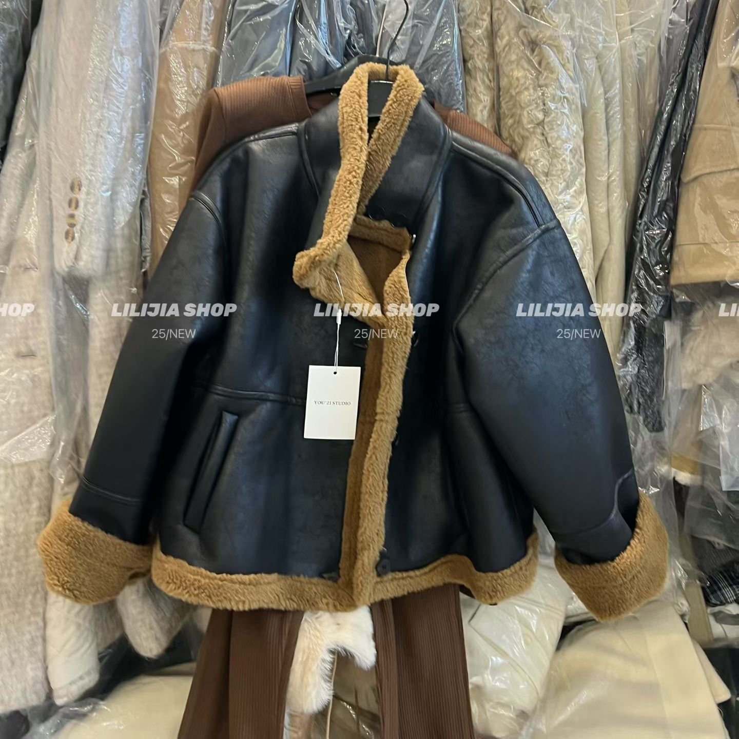 复古风皮毛一体短外套女