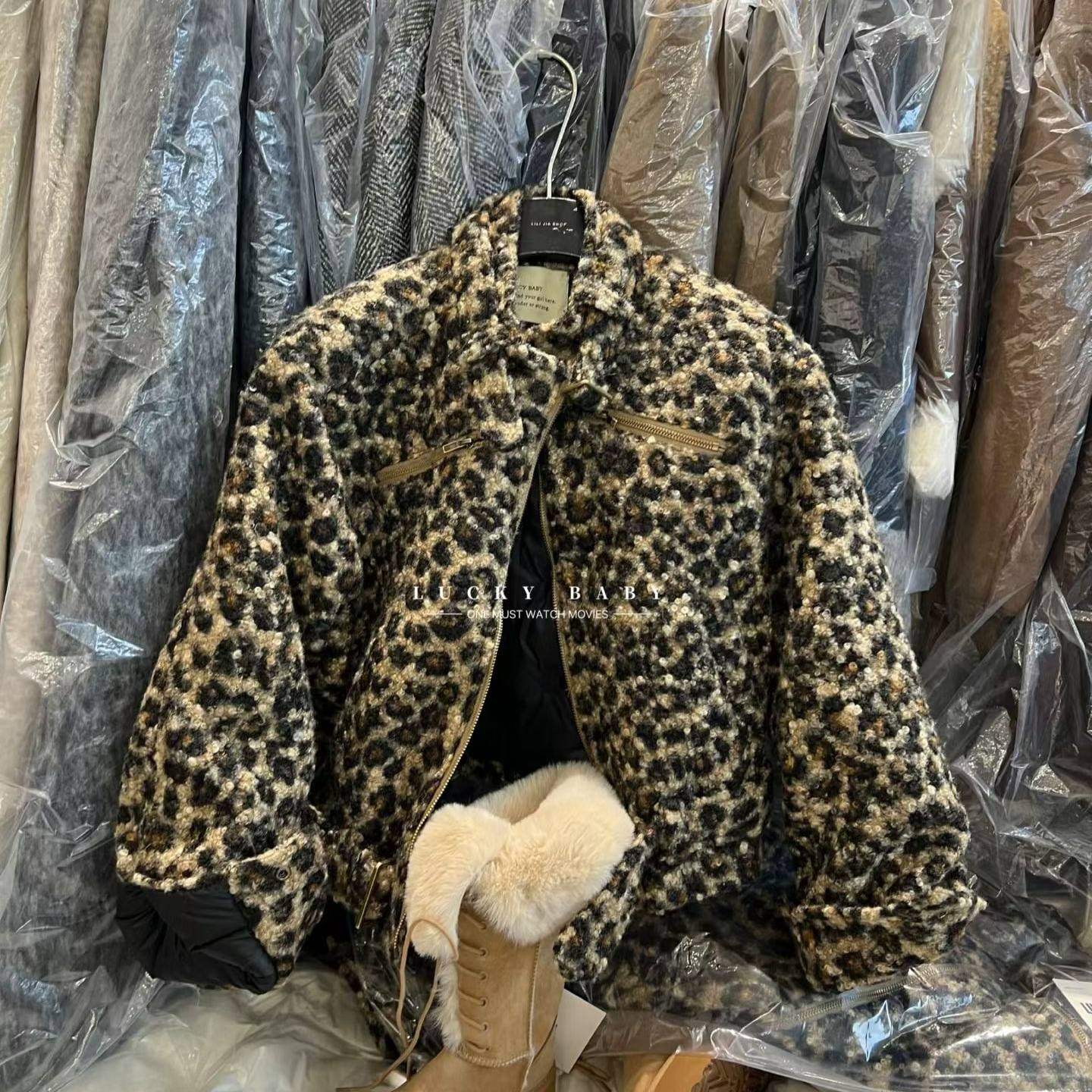 韩版豹纹羊羔毛外套女2025冬季洋气加厚保暖立领拉链时髦羽绒服潮,女装/女士精品,羽绒服,淘宝优惠券,粉丝福利购,淘宝优惠卷