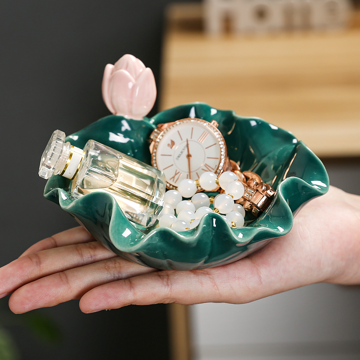 入户玄关钥匙收纳陶瓷荷叶简约托盘摆件客厅装饰化妆品置物架摆设