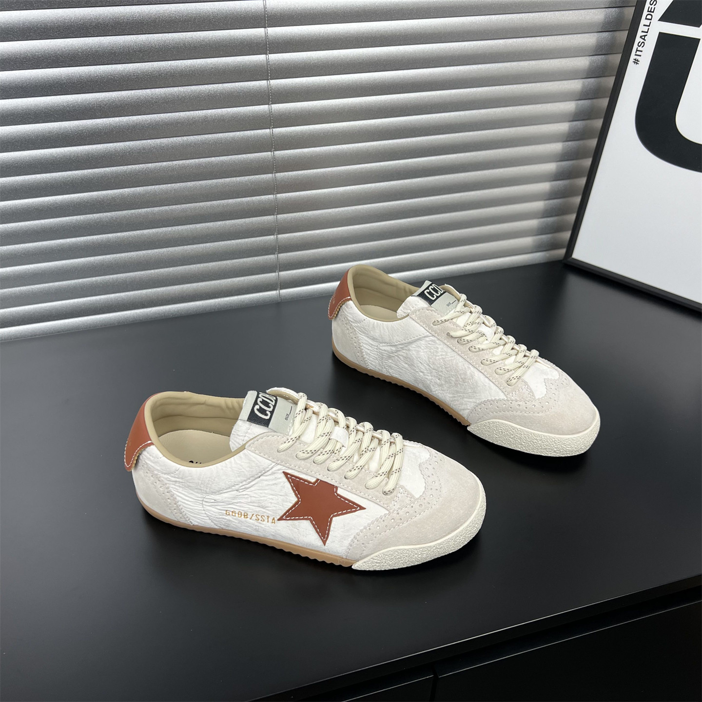 韩版拼色星星德训鞋女2026春季新款真皮系带休闲板鞋百搭运动鞋,女鞋,德训鞋,淘宝优惠券,粉丝福利购,淘宝优惠卷