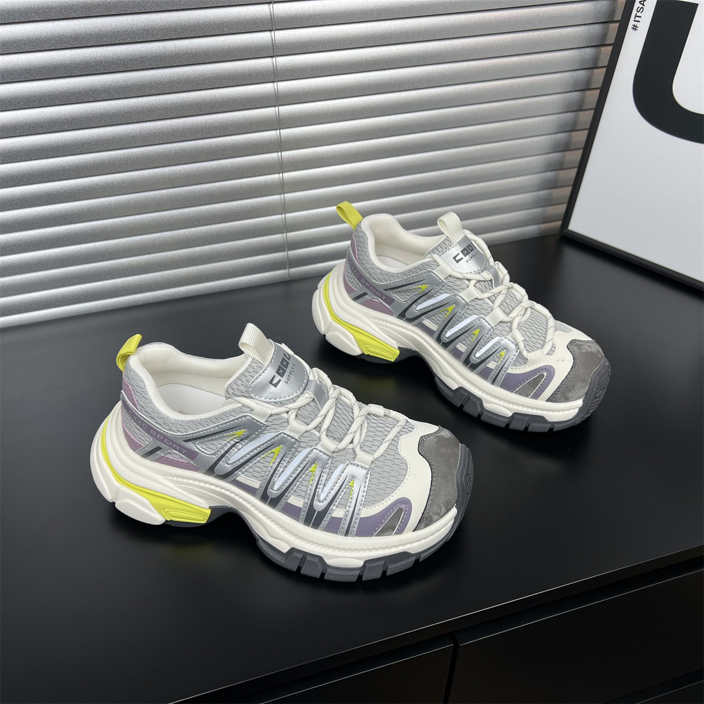 真皮厚底登山运动鞋女2026春季新款显脚小增高轻便透气户外老爹鞋