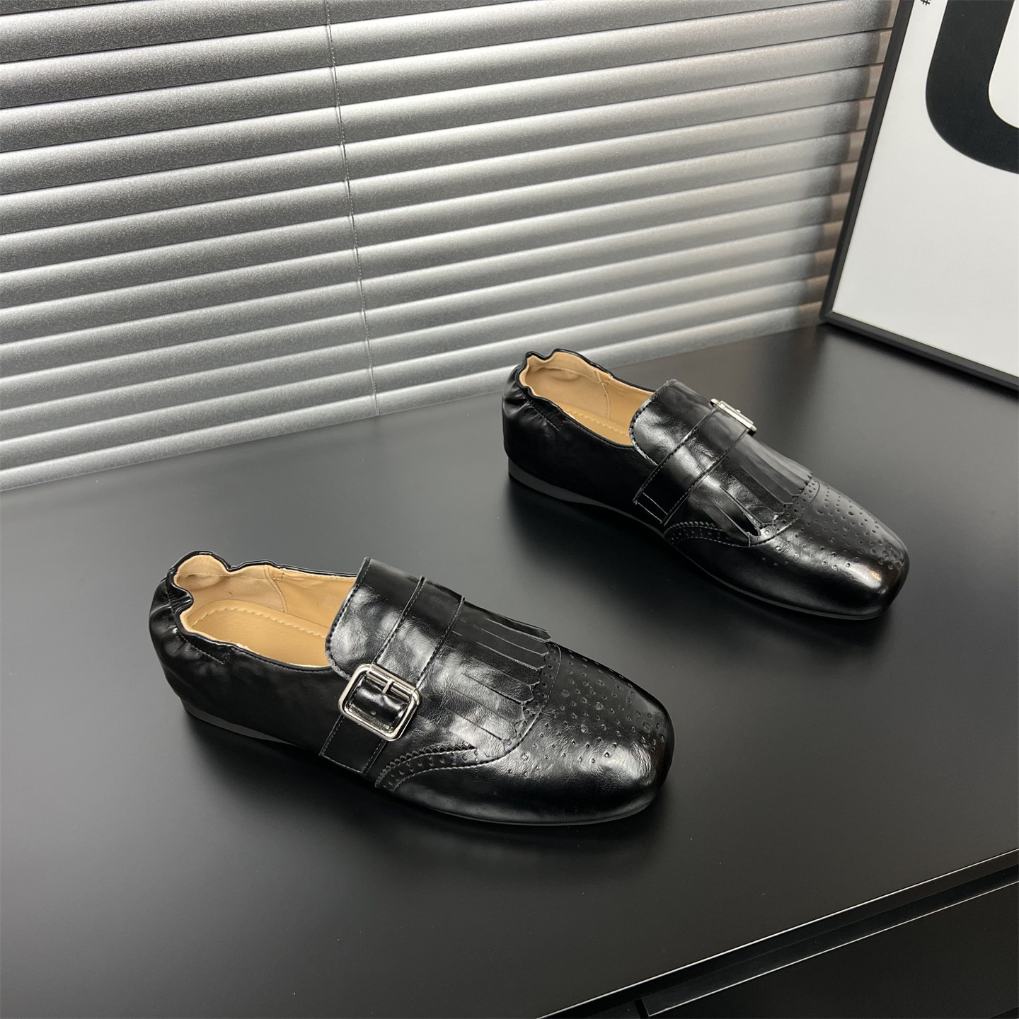 老钱风~雕花平底小皮鞋女2026春季新款复古流苏百搭一脚蹬乐福鞋,女鞋,牛津鞋/布洛克鞋/德比鞋,淘宝优惠券,粉丝福利购,淘宝优惠卷