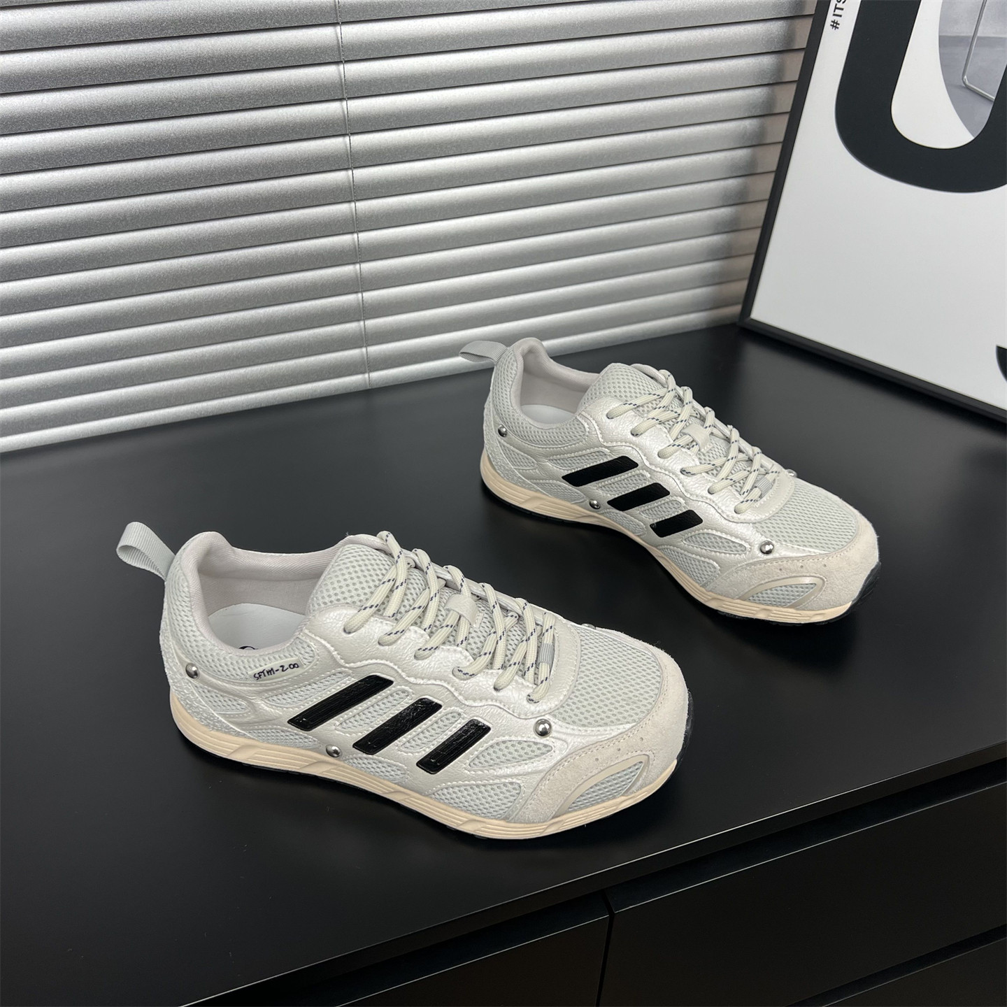 真皮拼色德训鞋女2026春季新款圆头百搭休闲鞋铆钉网面透气运动鞋,女鞋,德训鞋,淘宝优惠券,粉丝福利购,淘宝优惠卷