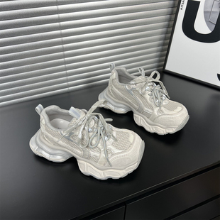 复古厚底增高炸街百搭休闲运动鞋 新款 女2026春季 真皮绑带老爹鞋