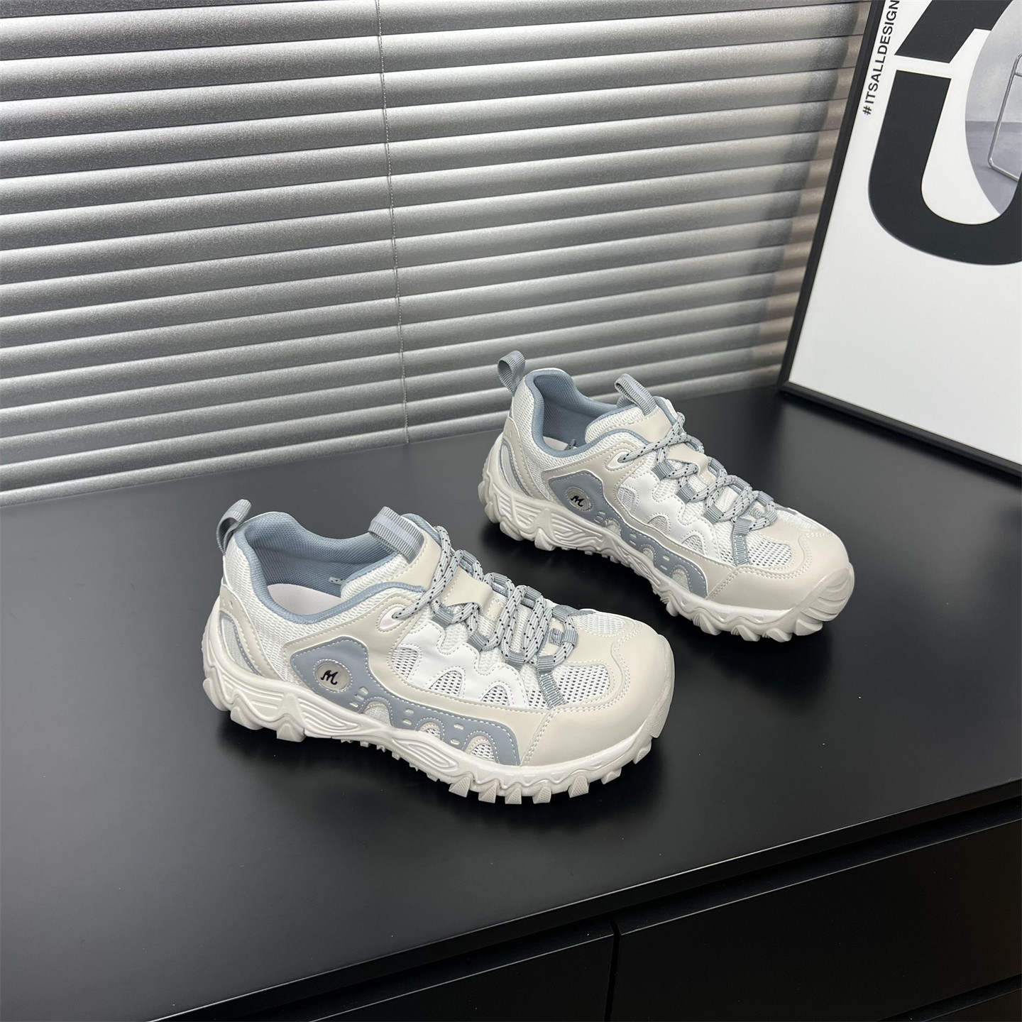 真皮透气厚底户外休闲运动鞋女2026春夏新款百搭防滑登山鞋老爹鞋