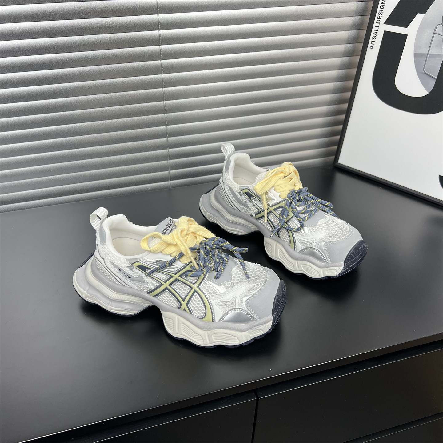 真皮网面老爹鞋女2026春夏新款厚底增高透气运动休闲鞋百搭潮鞋