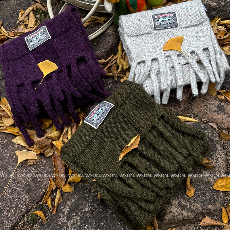 韩系ins氛围感外搭装饰流苏针织围巾女秋冬保暖护颈高级百搭围脖