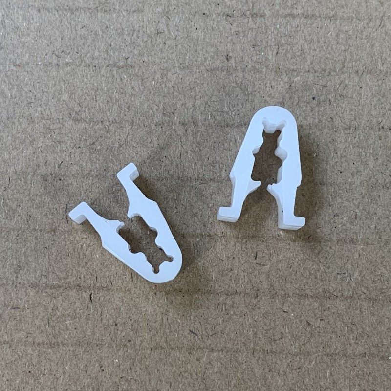 特斯拉Model3ModelY两侧饰板扣