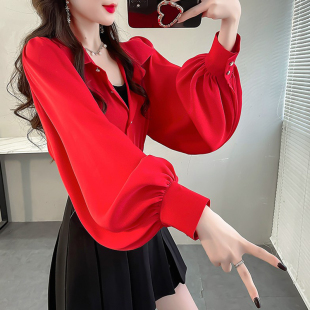 红色显白衬衫女款2025新款打底衬衣纯色宽松百搭灯笼袖雪纺上衣秋