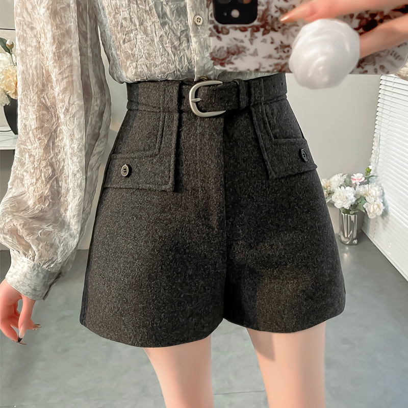 秋冬灰色呢子厚款宽松短裤