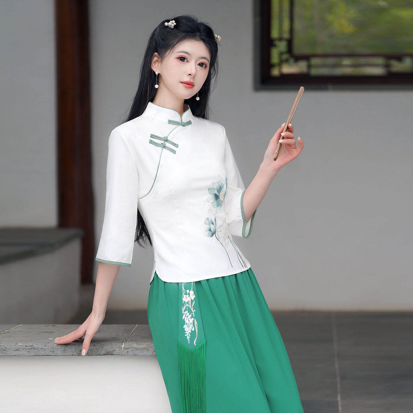 新中式茶艺师服女夏茶楼工作服显瘦两件套改良汉服制服日常可穿