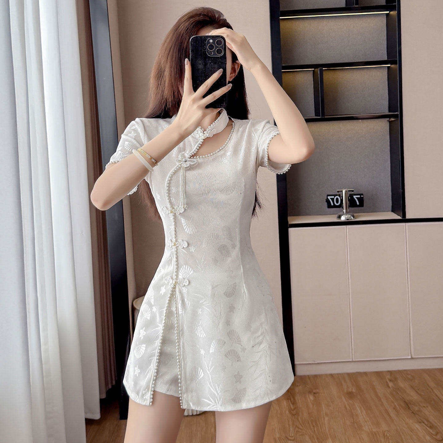 改良旗袍裙新中式白色连衣裙短裤美容师夜场小个子足浴技师工作服